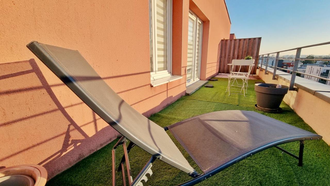Le Smart - Parking - Terrasse - Wifi - Mulhouse - Relax Bnb Pfastatt Dış mekan fotoğraf