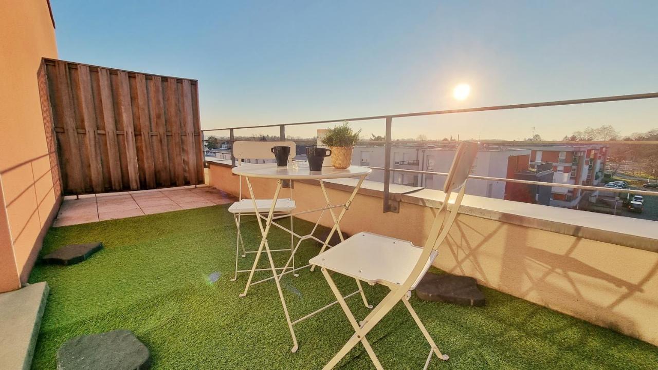 Le Smart - Parking - Terrasse - Wifi - Mulhouse - Relax Bnb Pfastatt Dış mekan fotoğraf